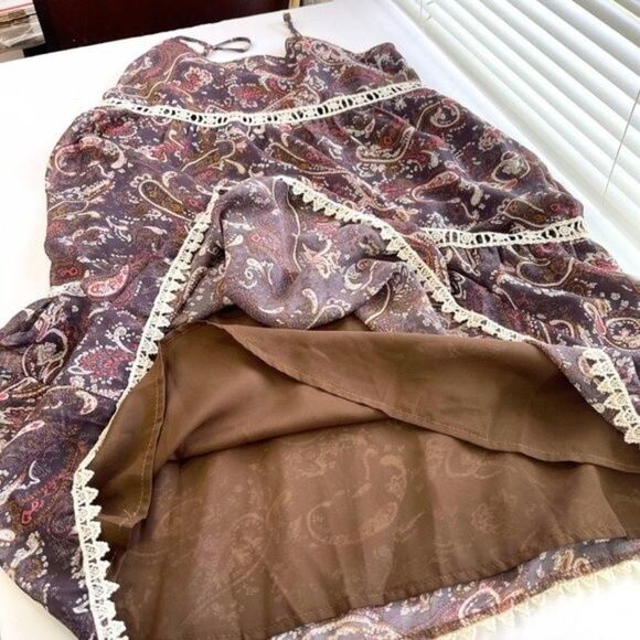 Hayden Los Angeles | Paisley Print Spaghetti Strap Dress Size Medium - Picture 6 of 15